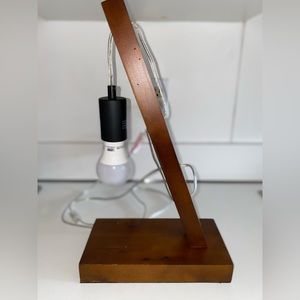 Table Lamp portable Luminaire No E 61844096- new with out box +free light bulb